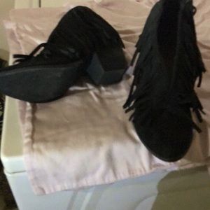 Black suede cut out slide in fringed ankle boots